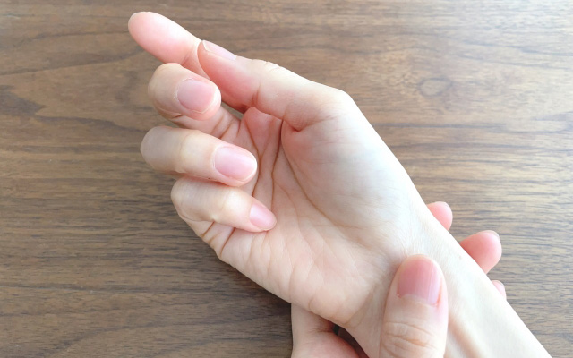 手のしびれの画像